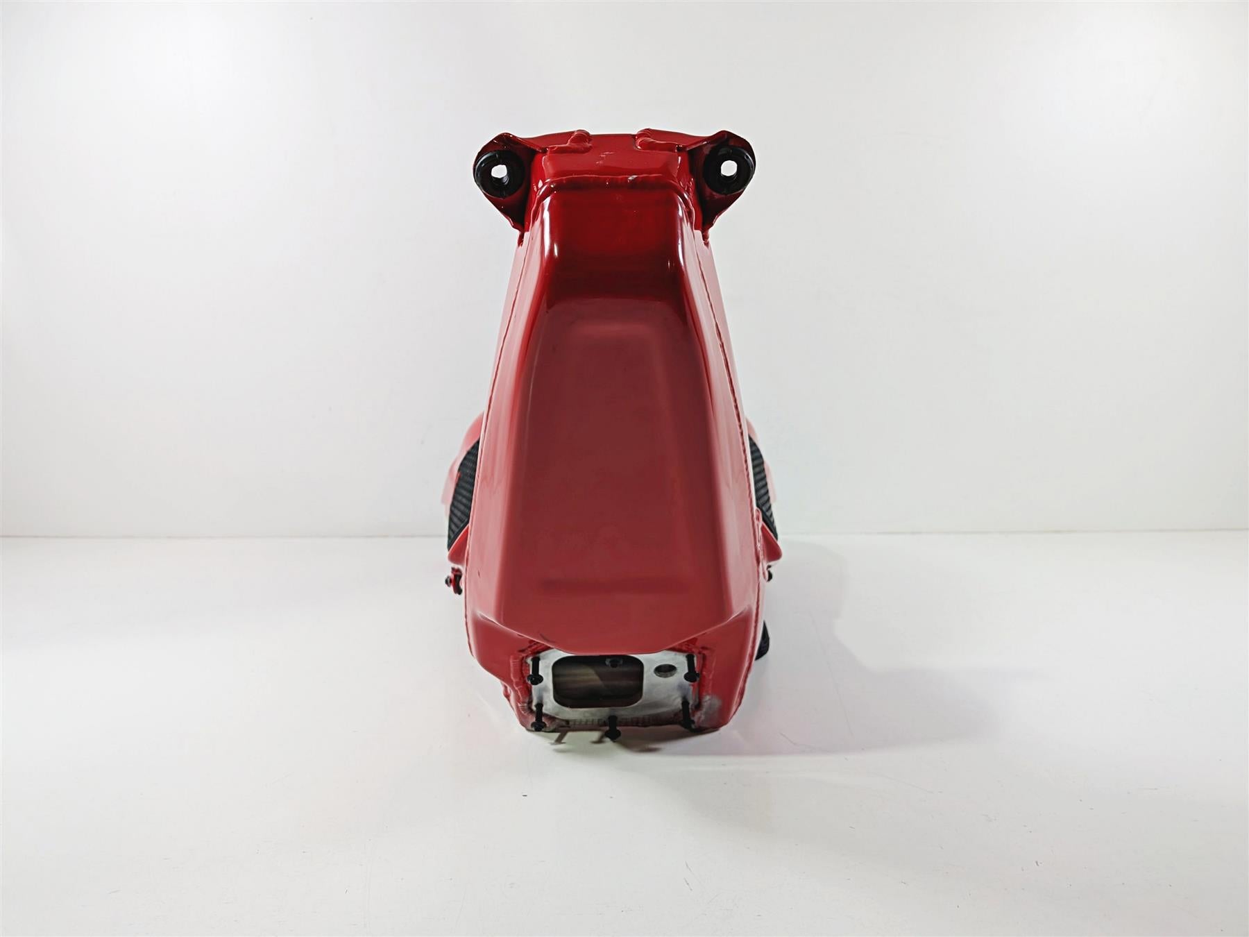 2022 Ducati Panigale V4 S V4S Red Fuel Gas Petrol Tank - 1 Dent 58613082AA-Mototech271
