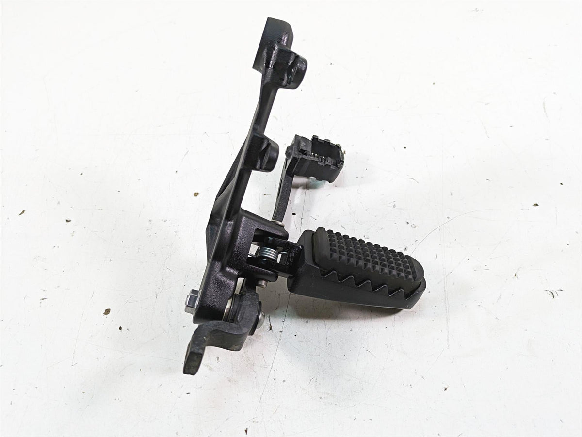 2022 Harley RA1250 S Pan America Right Rider Footpeg & Brake Pedal 50501785 {{ shop.shopifyCountryName }} - Mototech271