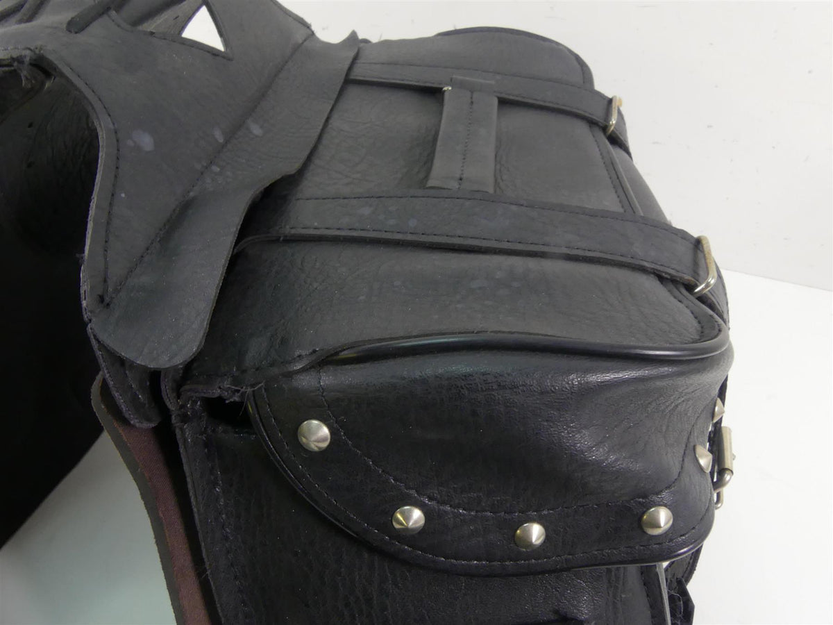 2007 Honda VT1100 C2 Shadow River Road Saddlebag Saddle Bag Set + Mounts 10-8996 {{ shop.shopifyCountryName }} - Mototech271