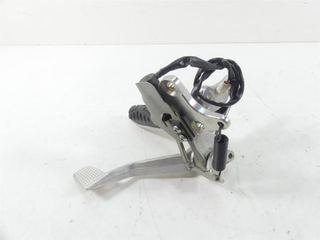 2013 Yamaha VMX17 V-Max 1700 Right Foot Peg + Brake Pedal Set 2S3-27443-00-00 {{ shop.shopifyCountryName }} - Mototech271