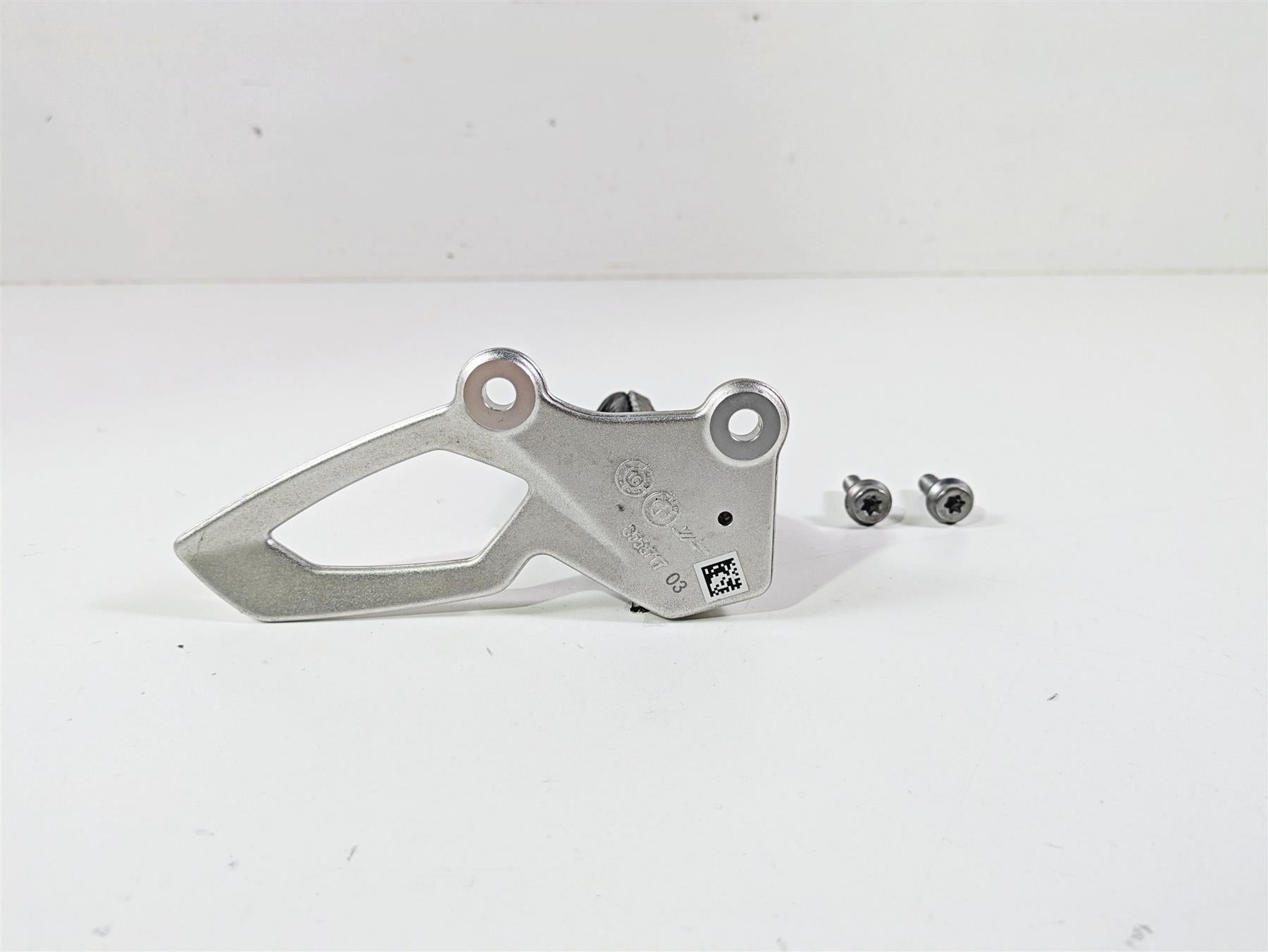 2018 BMW R nineT Urban GS K33 Left Front Footpeg Foot Rest Peg 46718558717 {{ shop.shopifyCountryName }} - Mototech271