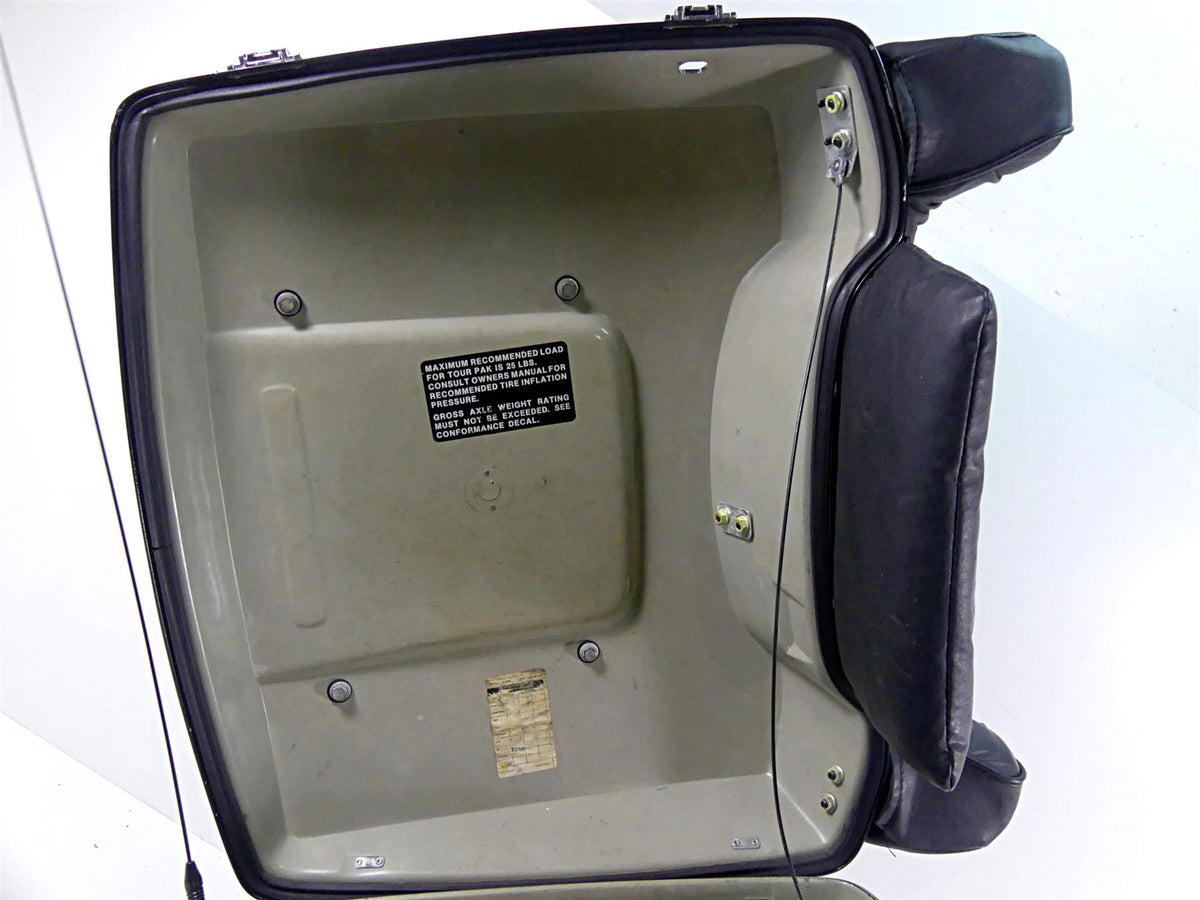 2003 Harley Touring FLHTCI E-Glide 100TH Rear Trunk Tour Pak + Mount 53140-00BDK {{ shop.shopifyCountryName }} - Mototech271