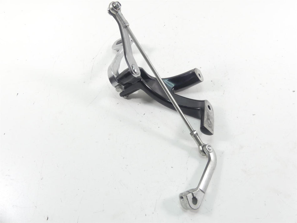 2021 Harley Softail FLSB Sport Glide Left Foot Peg Mount & Shifter Set 33600134 {{ shop.shopifyCountryName }} - Mototech271