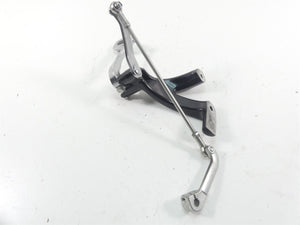 2021 Harley Softail FLSB Sport Glide Left Foot Peg Mount & Shifter Set 33600134 | Mototech271