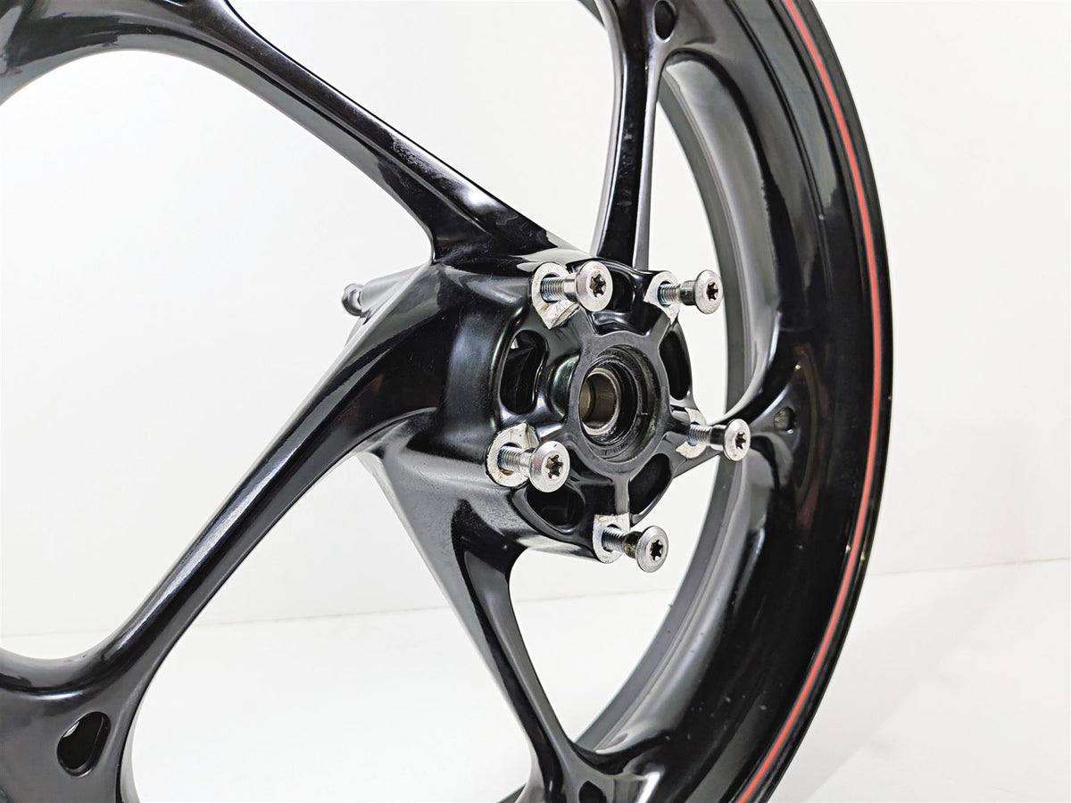 2019 Triumph Speed Triple RS 1050 Straight Nice Front Wheel Rim 17x3.5 T2000515 {{ shop.shopifyCountryName }} - Mototech271