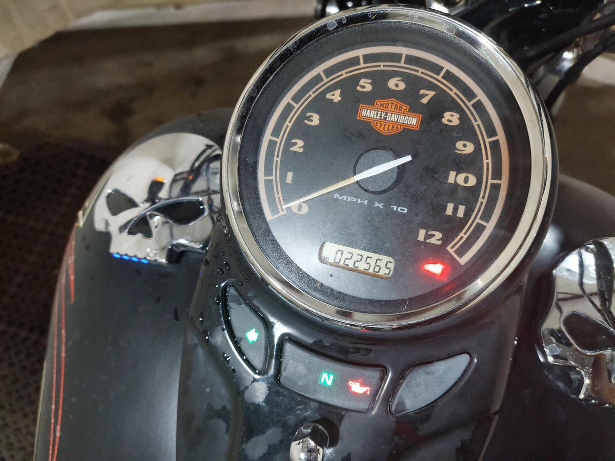 2008 Harley Softail FLSTSB Cross Bones Speedometer Gauge Instrument 22K 70700-08 {{ shop.shopifyCountryName }} - Mototech271