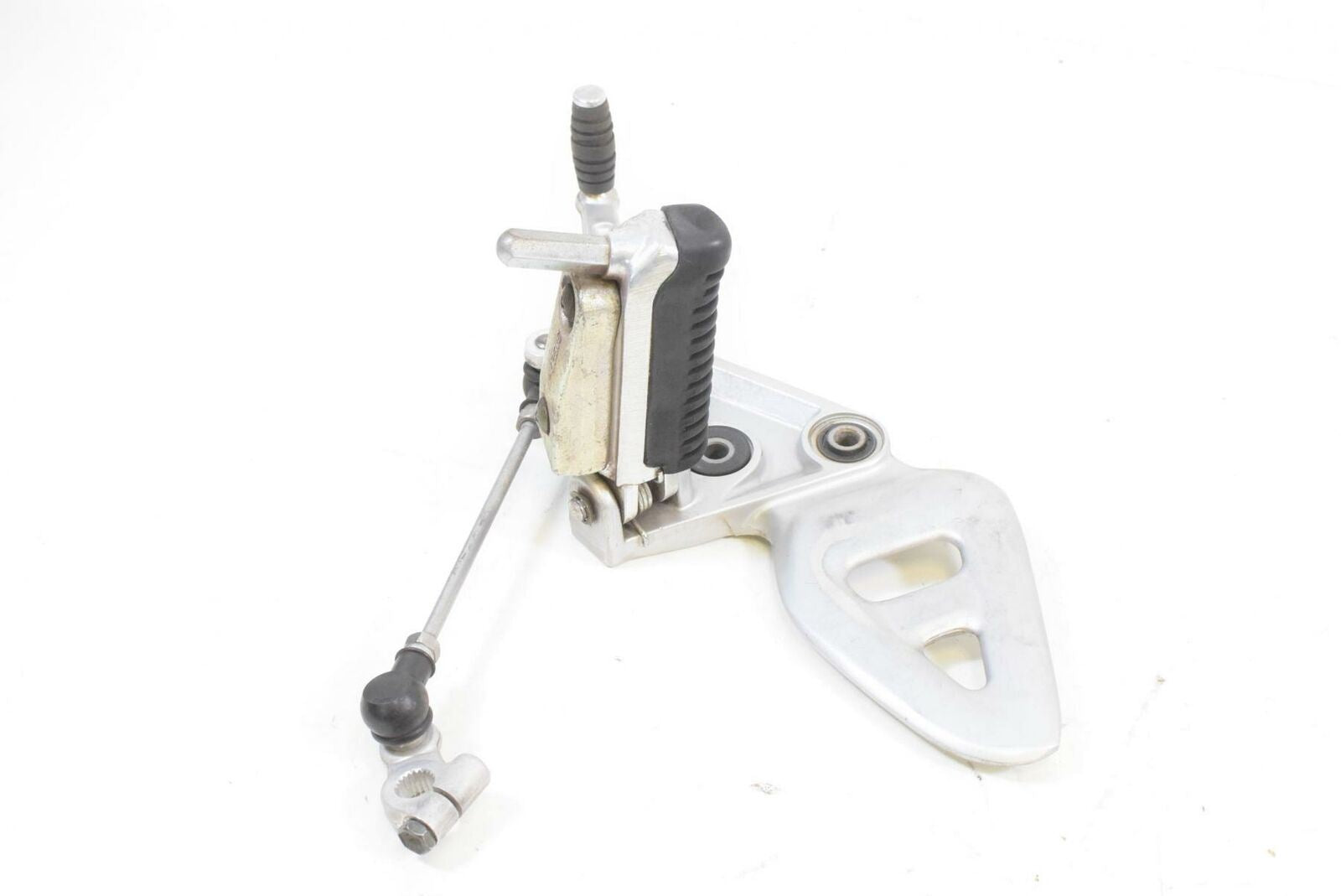2005 Suzuki GSX1300 R Hayabusa Front Rider Driver Foot Peg Footpeg Set 43510-24F {{ shop.shopifyCountryName }} - Mototech271