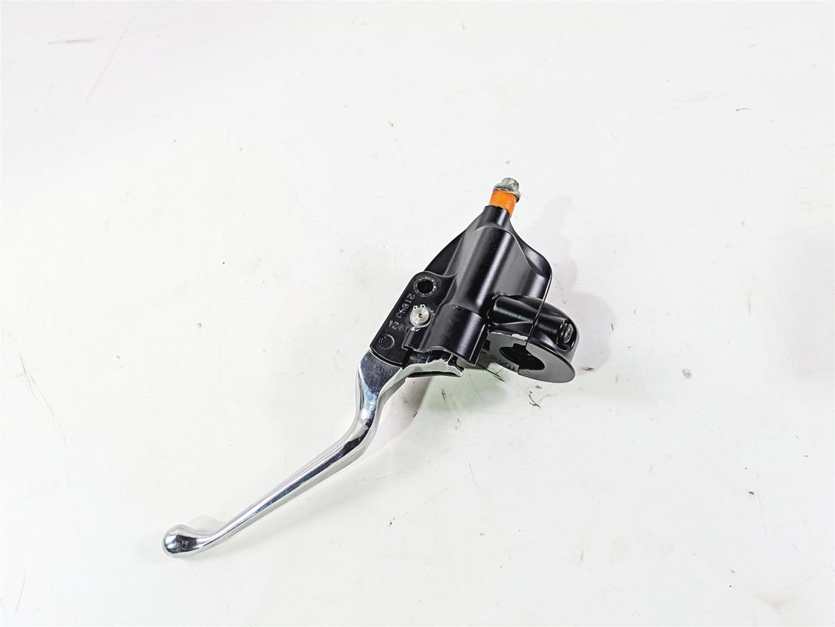 2015 Harley FXDF Dyna Fat Bob Front Brake Master Cylinder 11/16" 45170-08F {{ shop.shopifyCountryName }} - Mototech271