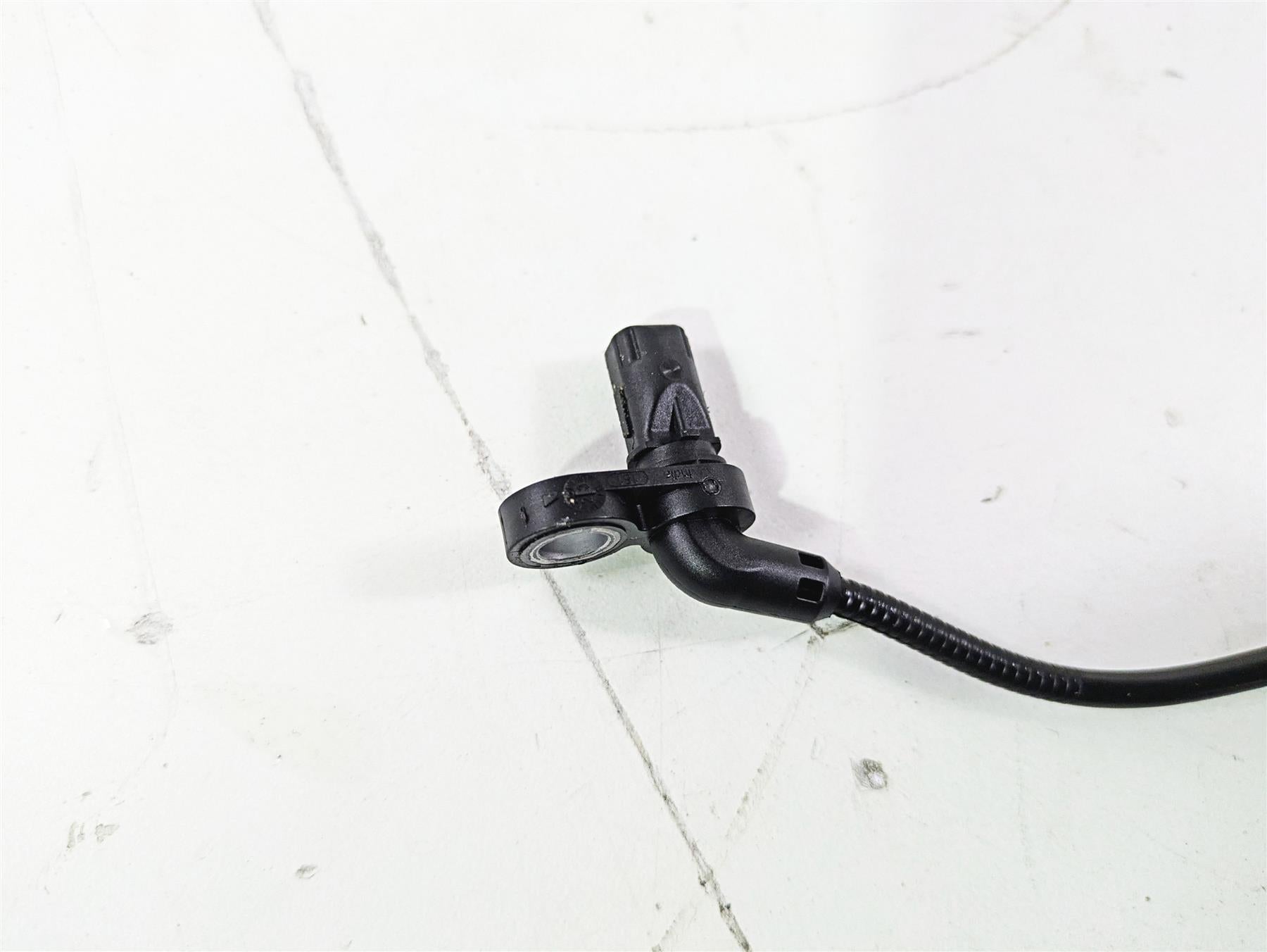 2024 Kawasaki ZX6R ZX636 Ninja Rear Abs Brake Wheel Speed Sensor 21176-1208 {{ shop.shopifyCountryName }} - Mototech271