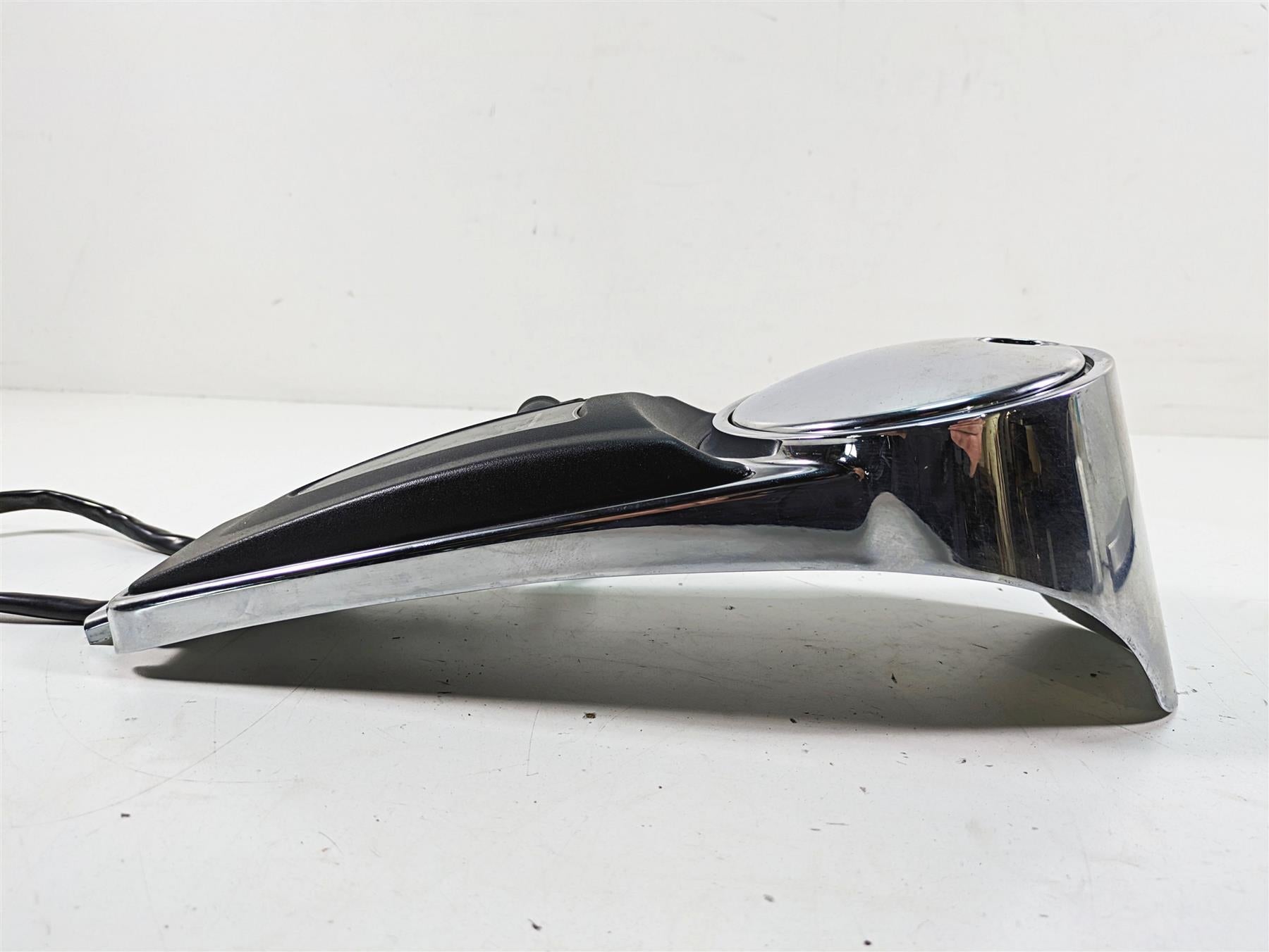 2005 Harley Touring FLHTCUI Electra Glide Fuel Tank Dash Cover Intercom 61270-98 {{ shop.shopifyCountryName }} - Mototech271