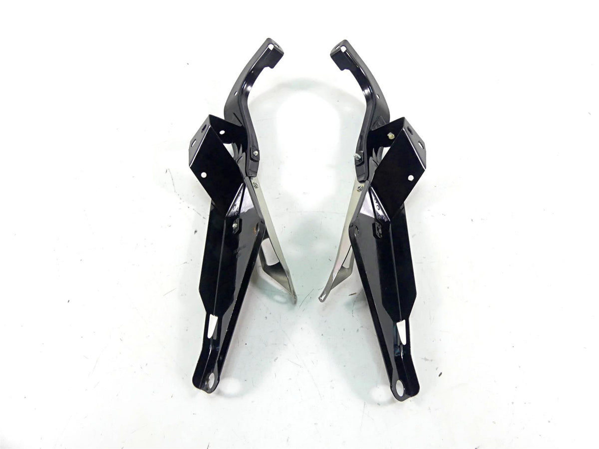 2008 Harley Touring FLHX Street Glide Front Fairing Mount Holder Set 58479-96B {{ shop.shopifyCountryName }} - Mototech271