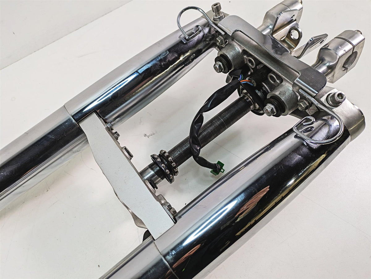 2006 Honda VT1100 C2 Shadow Front Forks Triple Tree 51400-MCK-A01 51401-MCK-A01 {{ shop.shopifyCountryName }} - Mototech271