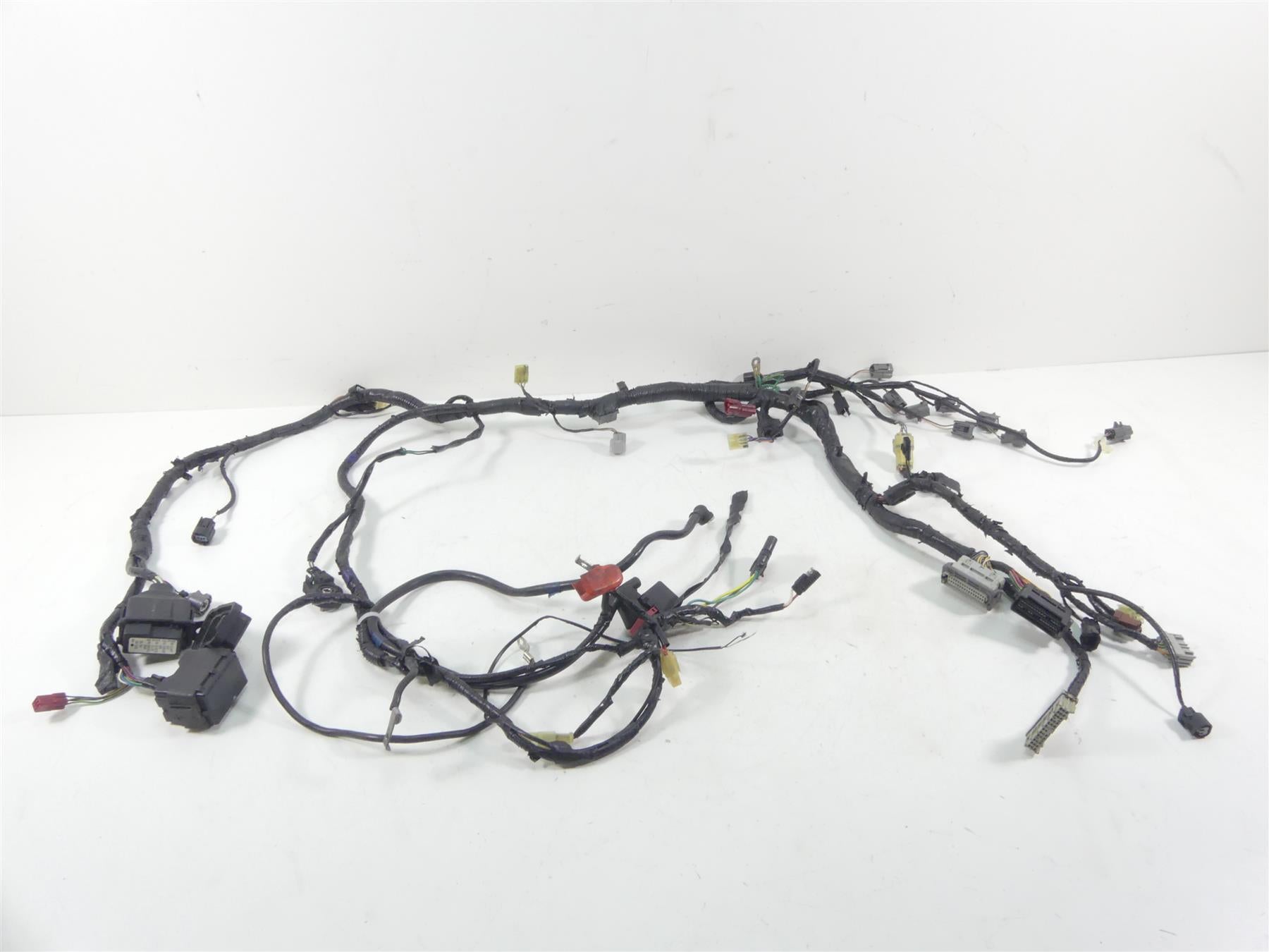 2004 Honda CBR1000RR SC57 Wiring Harness Loom -Read 32100-MEL-670 {{ shop.shopifyCountryName }} - Mototech271
