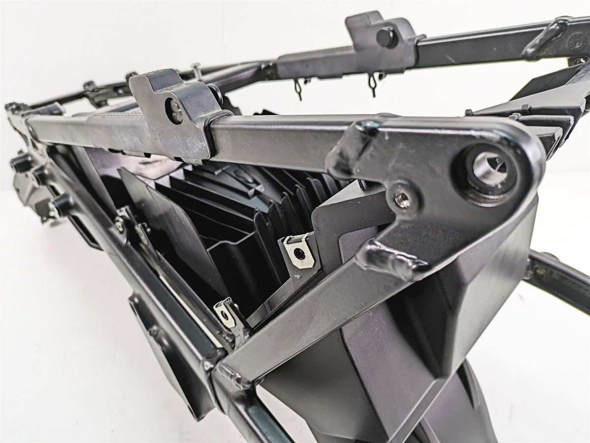 2018 KTM 1090 Adventure R Straight Subframe & Inner Fender 6030300200033 {{ shop.shopifyCountryName }} - Mototech271