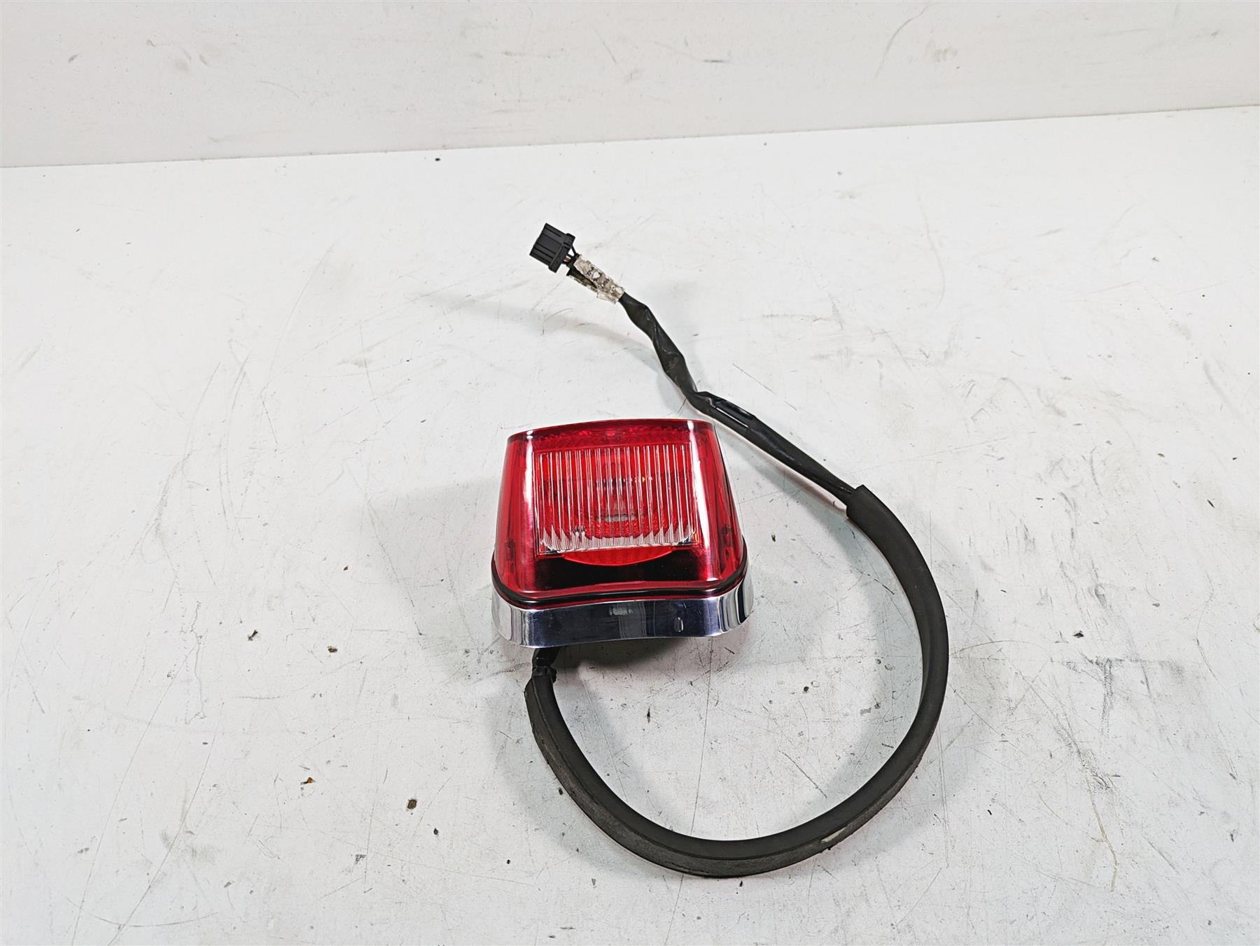 2009 Harley Touring FLHTCU Electra Glide Taillight Tail Light Lamp 68066-99A {{ shop.shopifyCountryName }} - Mototech271