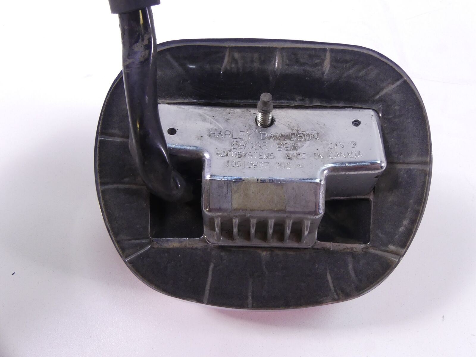 2006 Harley Touring FLHTCUI Electra Glide Taillight With Complete Wiring 68140-0 {{ shop.shopifyCountryName }} - Mototech271