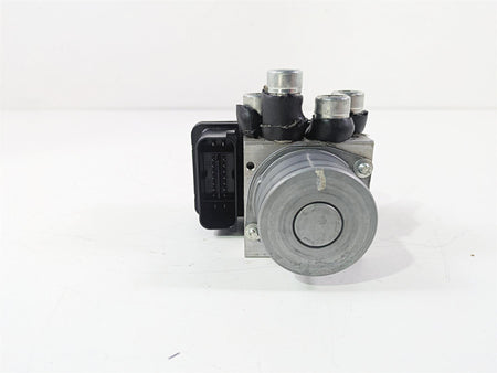 2024 Kawasaki ZX6R ZX636 Ninja Abs Brake Pump Unit Module 16082-0875 {{ shop.shopifyCountryName }} - Mototech271