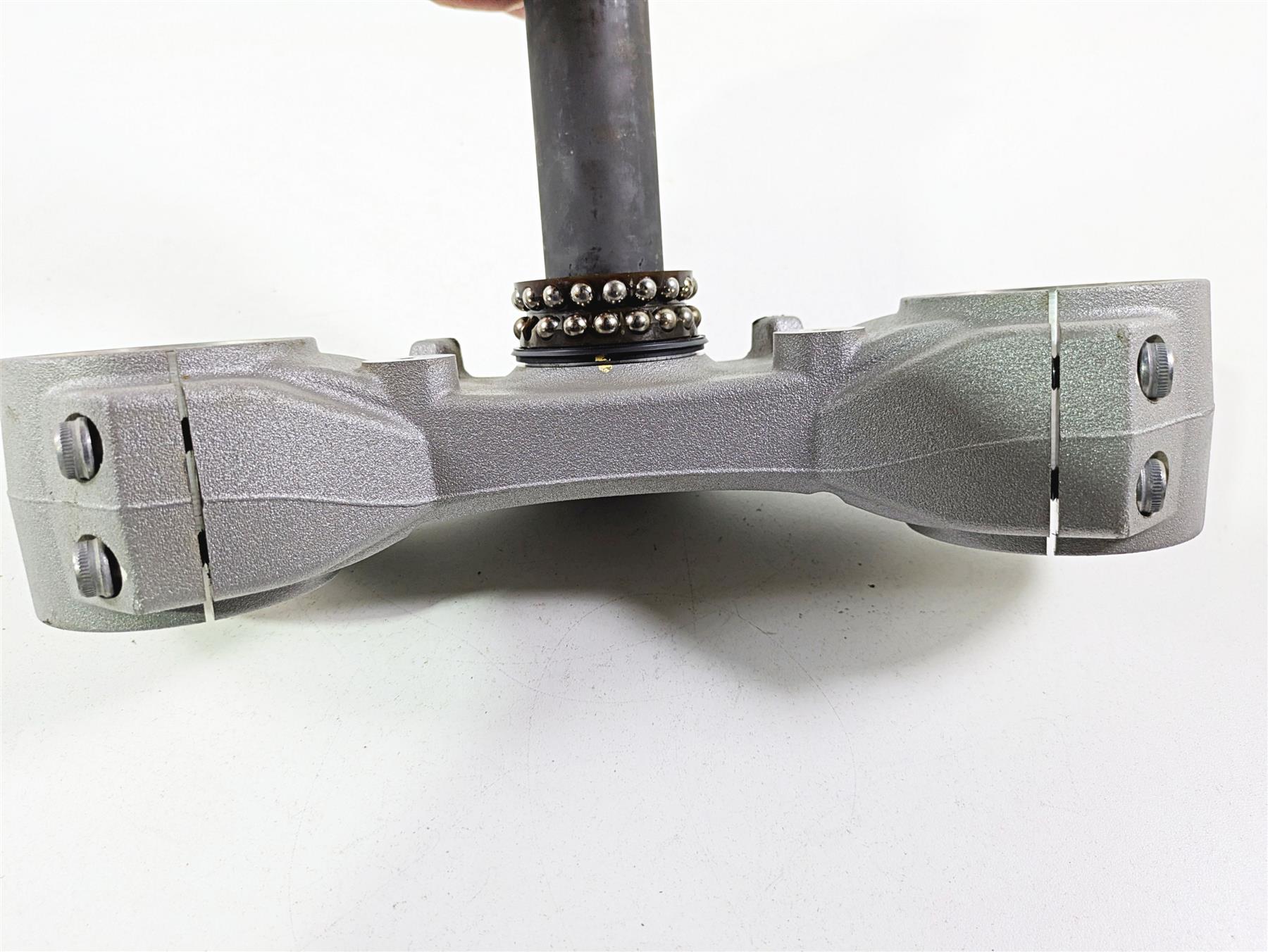 2018 Ducati Scrambler Desert Sled 800 Lower Triple Tree Clamp 34220941AA {{ shop.shopifyCountryName }} - Mototech271