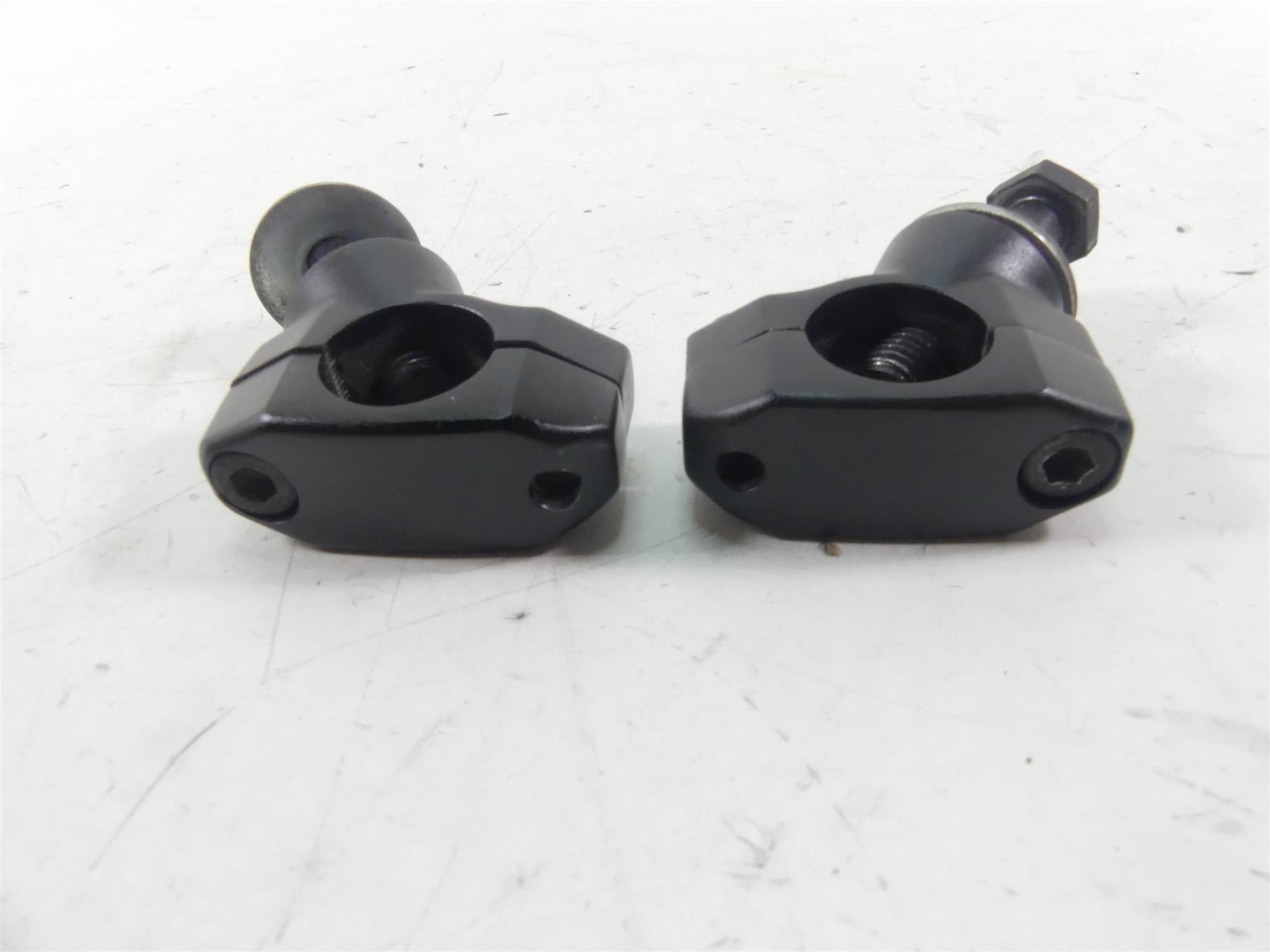 2012 Victory Cross Country Handlebar Handle Bar Holder Riser Set 5136703 {{ shop.shopifyCountryName }} - Mototech271