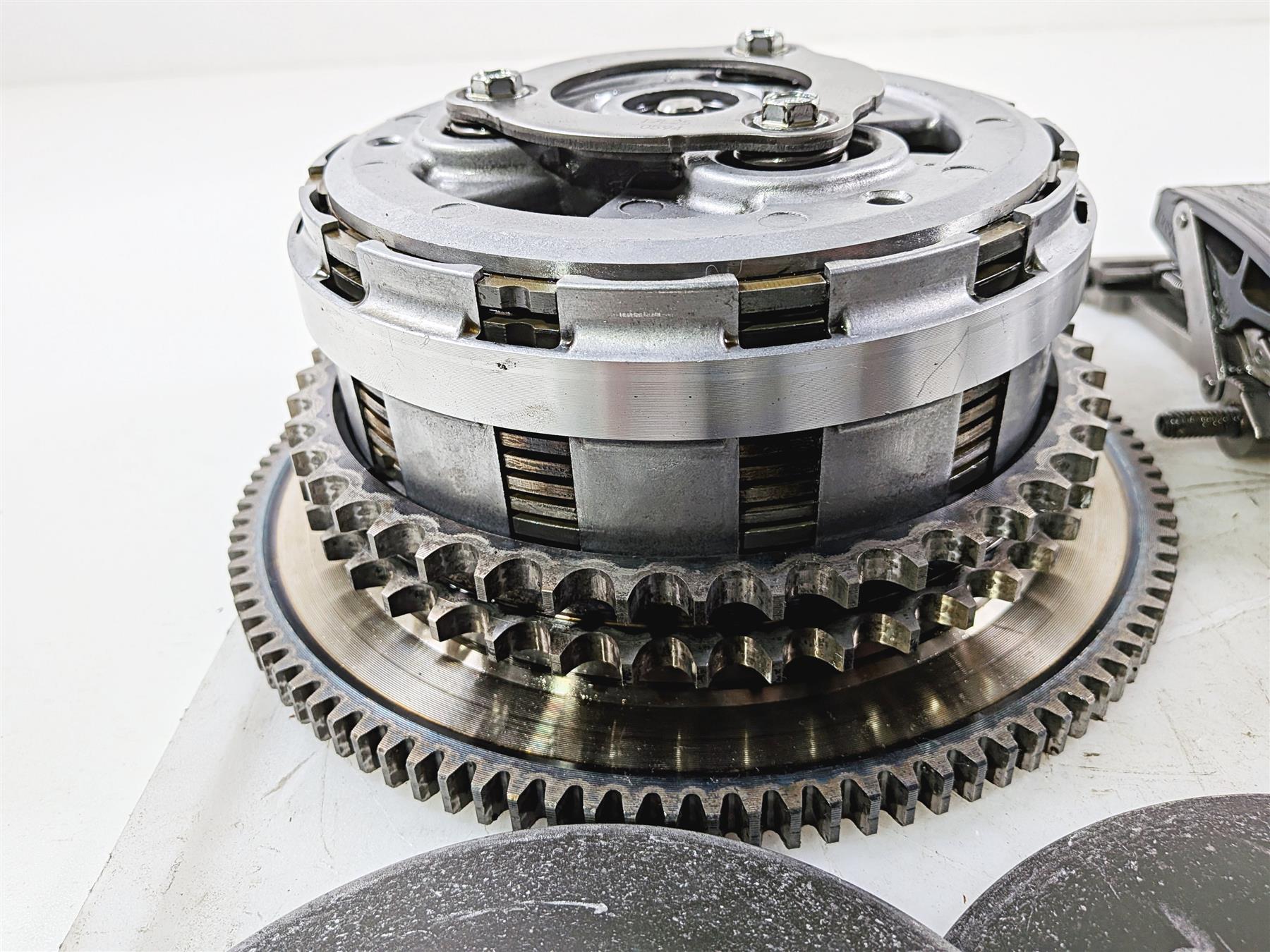 2017 Harley Touring FLHXS Street Glide Primary Drive Clutch Kit 37000377 {{ shop.shopifyCountryName }} - Mototech271