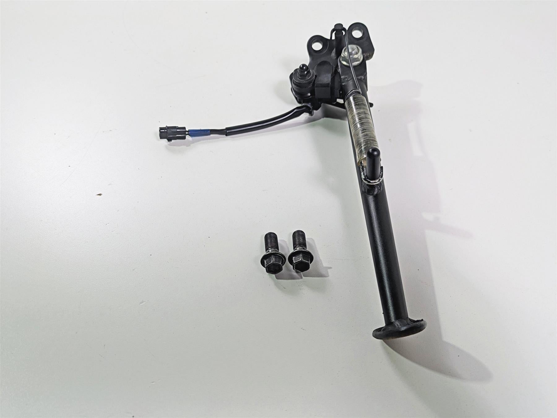 2024 Kawasaki ZX6R ZX636 Ninja Side Kickstand Stand & Safety Switch 34024-0115 {{ shop.shopifyCountryName }} - Mototech271
