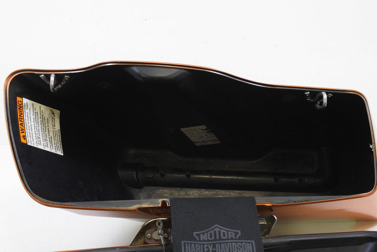 2014 Harley Touring FLHR Road King Left Saddlebag -Amber Whisky 90200414 {{ shop.shopifyCountryName }} - Mototech271