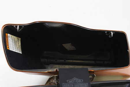 2014 Harley Touring FLHR Road King Left Saddlebag -Amber Whisky 90200414 {{ shop.shopifyCountryName }} - Mototech271