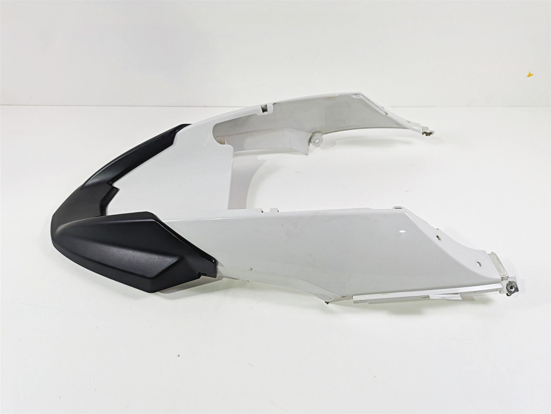 2006 BMW R1200GS K255 Adv Front Upper Fender 46617667678 {{ shop.shopifyCountryName }} - Mototech271