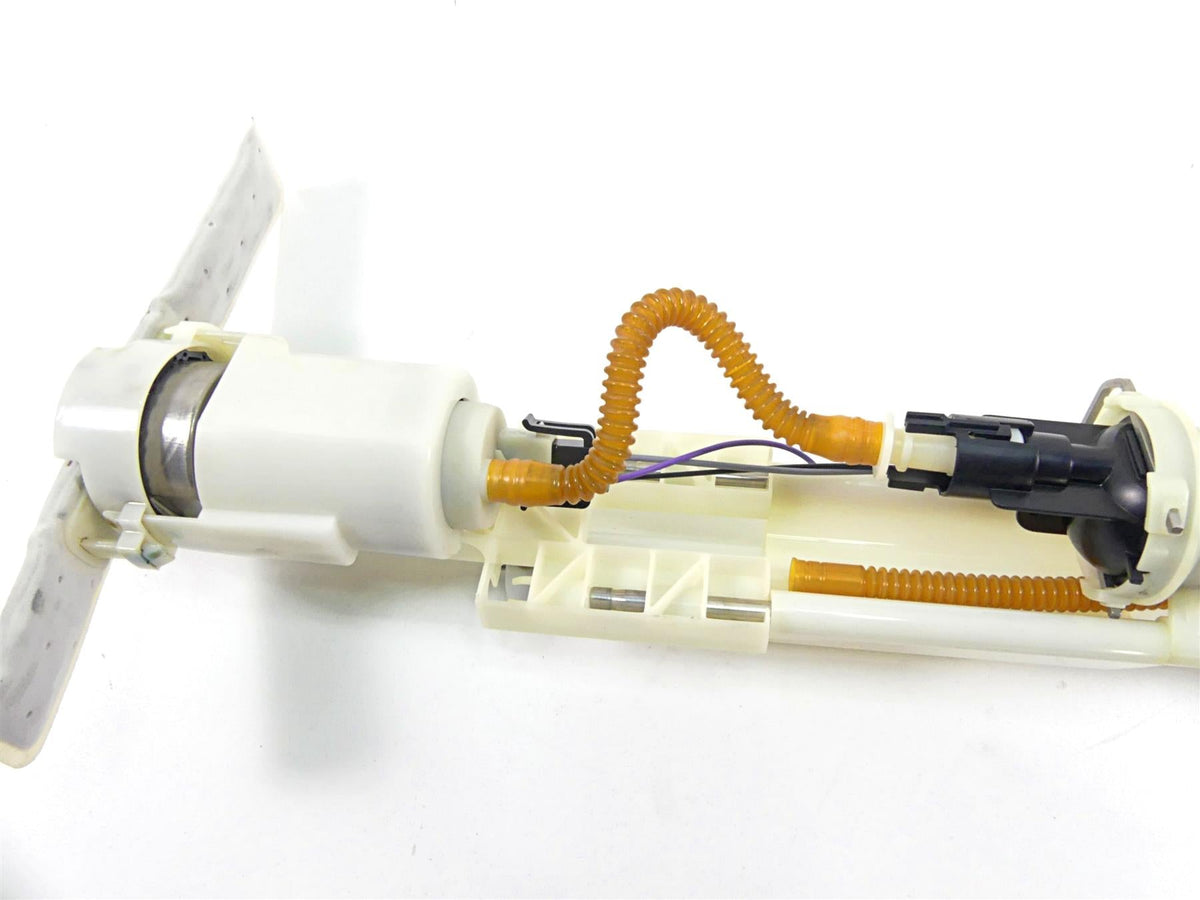 2014 Harley VRSCF Muscle V-Rod Fuel Gas Petrol Pump - Tested 75310-07 {{ shop.shopifyCountryName }} - Mototech271
