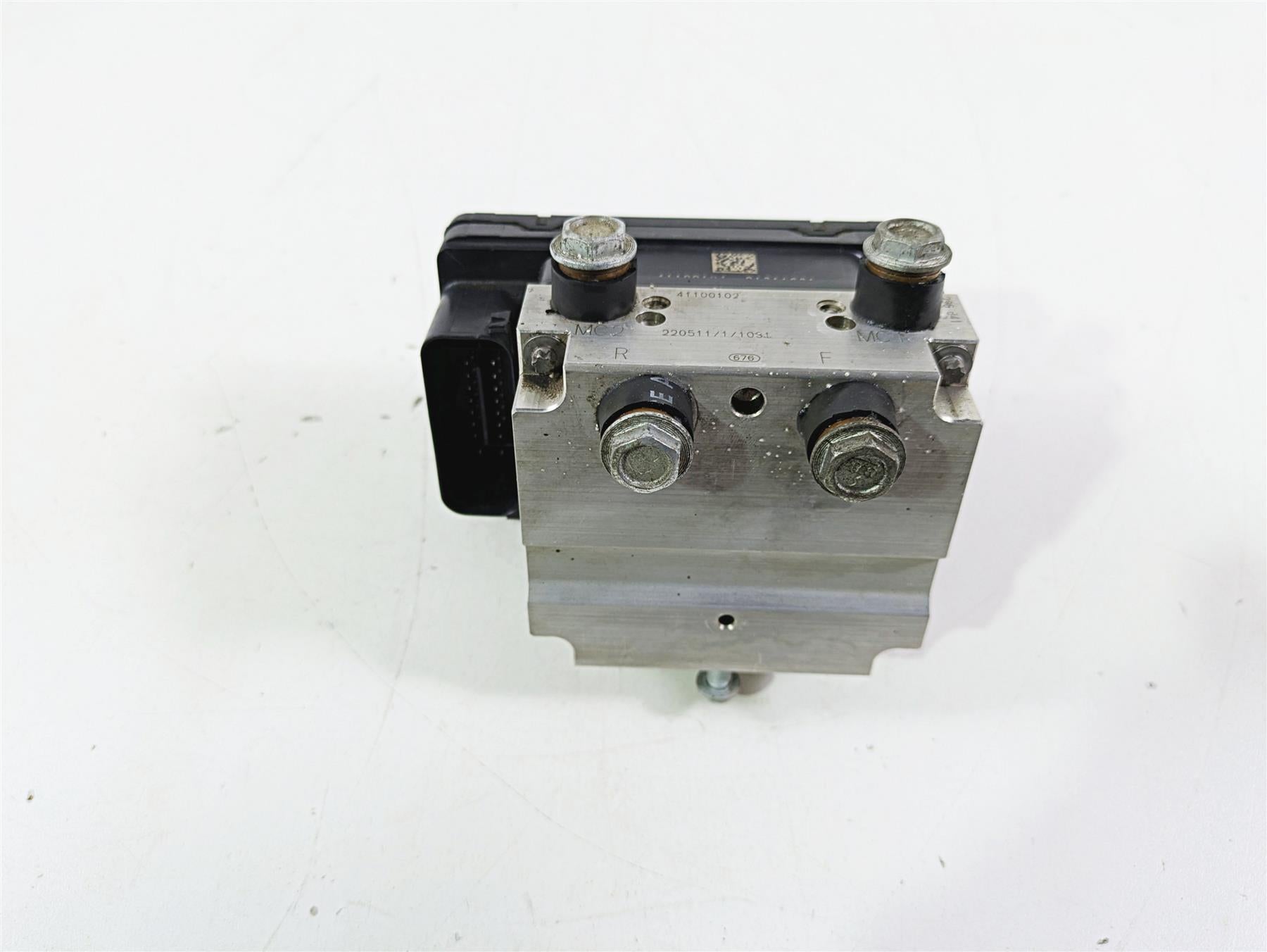 2022 Harley RA1250 S Pan America Abs Brake Pump Unit Module 41100105A {{ shop.shopifyCountryName }} - Mototech271