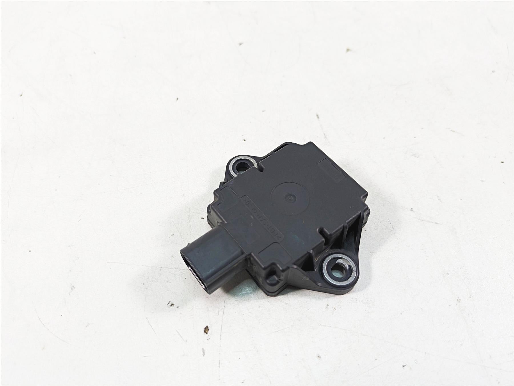2021 Aprilia RS660 Lean Angle Tip Over Tilt Sensor Module Unit 2D000448 {{ shop.shopifyCountryName }} - Mototech271
