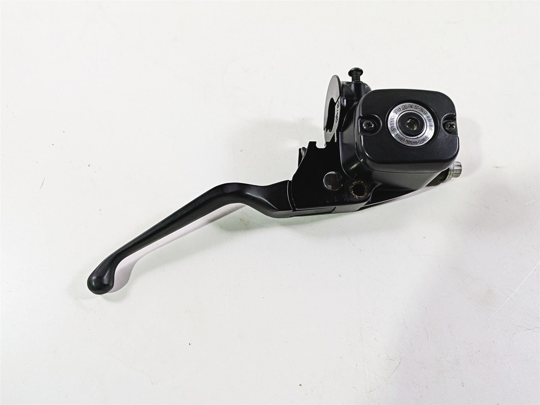 2017 Harley Dyna FXDB Street Bob Front Brake Master Cylinder 9/16