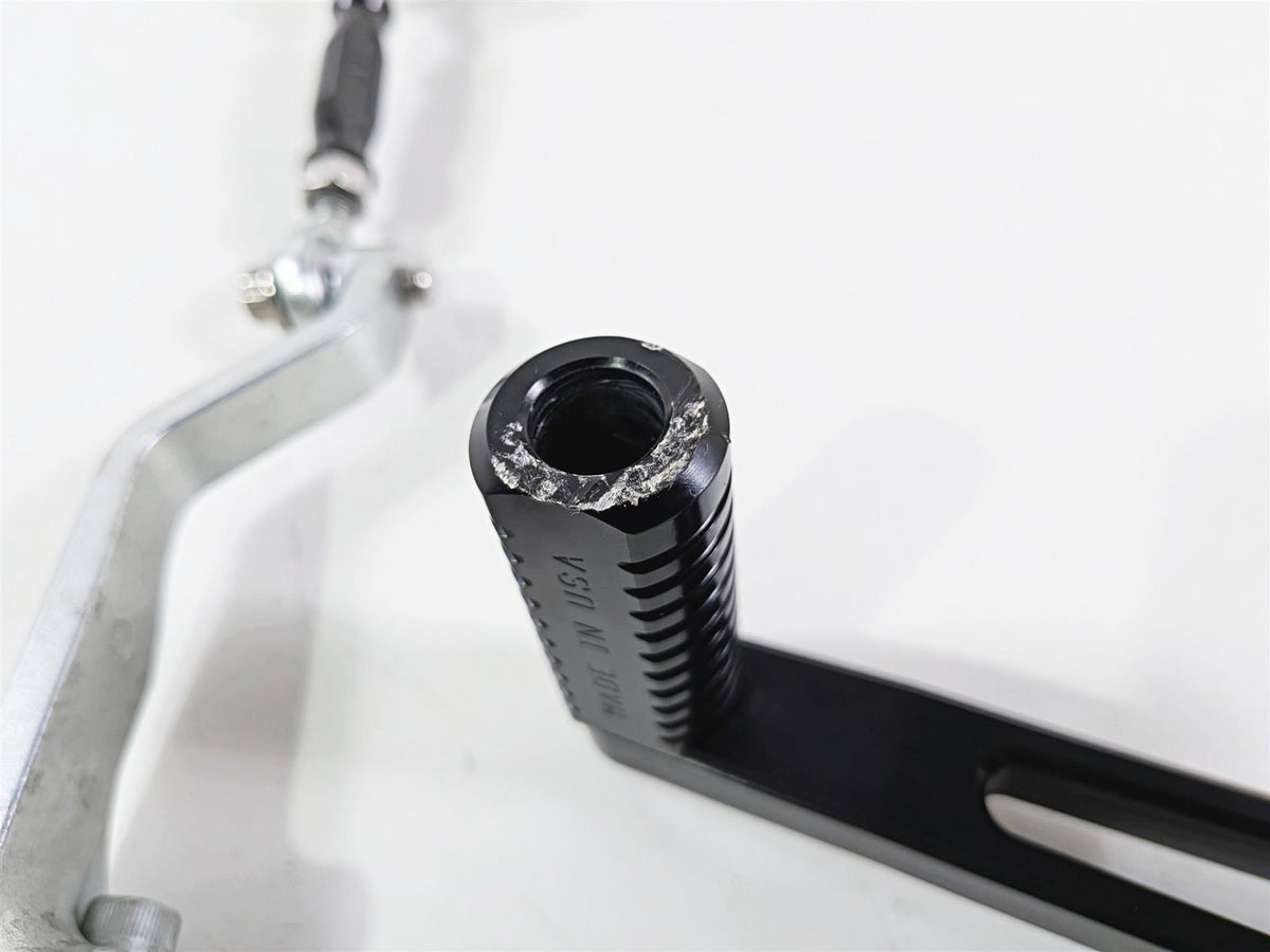 2024 Harley Softail FXLRST Low Rider Thrashin Shift Lever & Linkage TSC-2901-1 {{ shop.shopifyCountryName }} - Mototech271