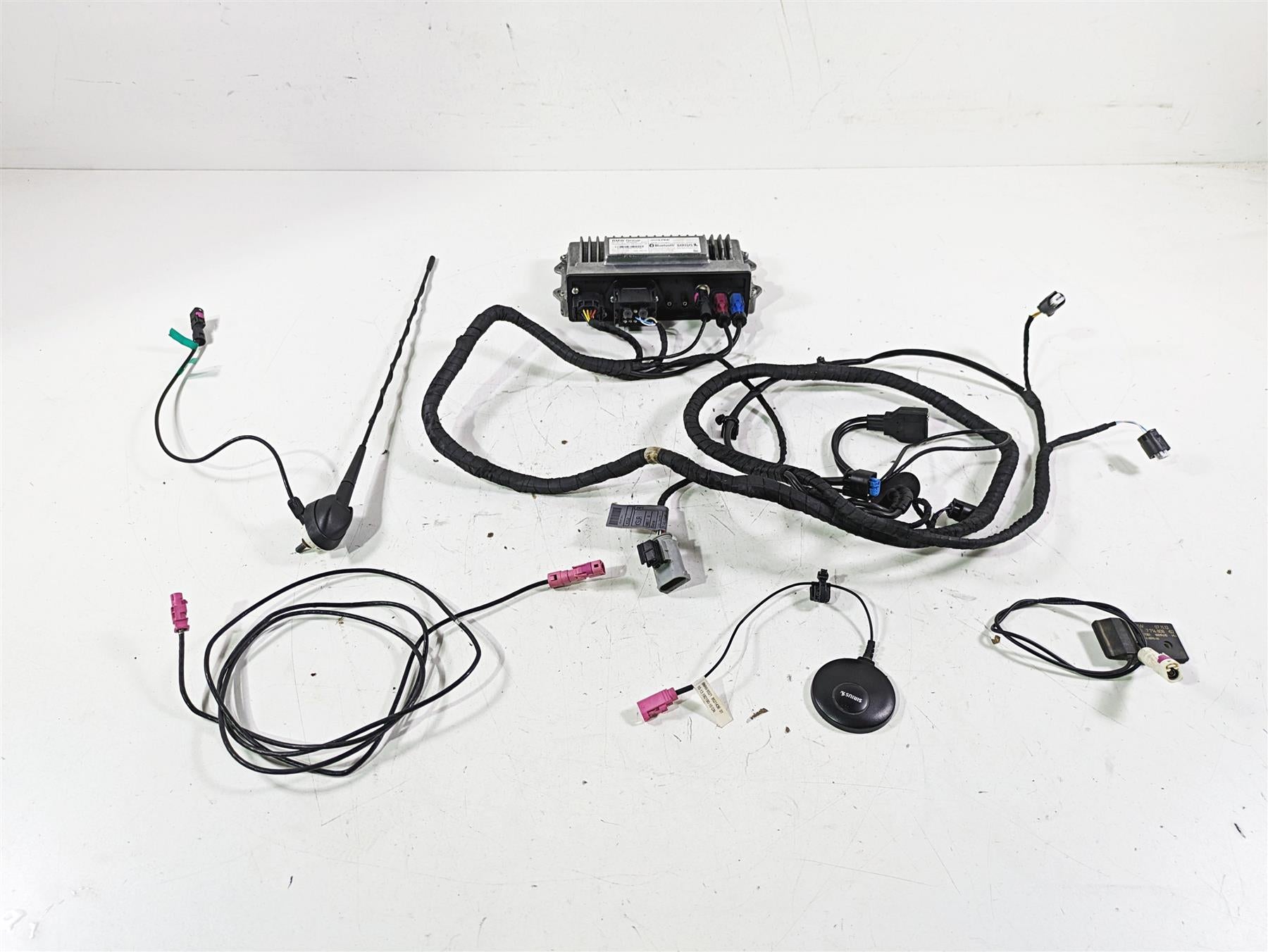 2014 BMW R1200 RT RTW K52 Alpine Amp Amplifier Radio & Antenna Set 65128542065 | Mototech271