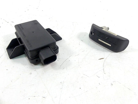 2015 BMW R1200GS GSW K50 Tire Pressure RDC Module + 1 Sensor 65758546222 {{ shop.shopifyCountryName }} - Mototech271