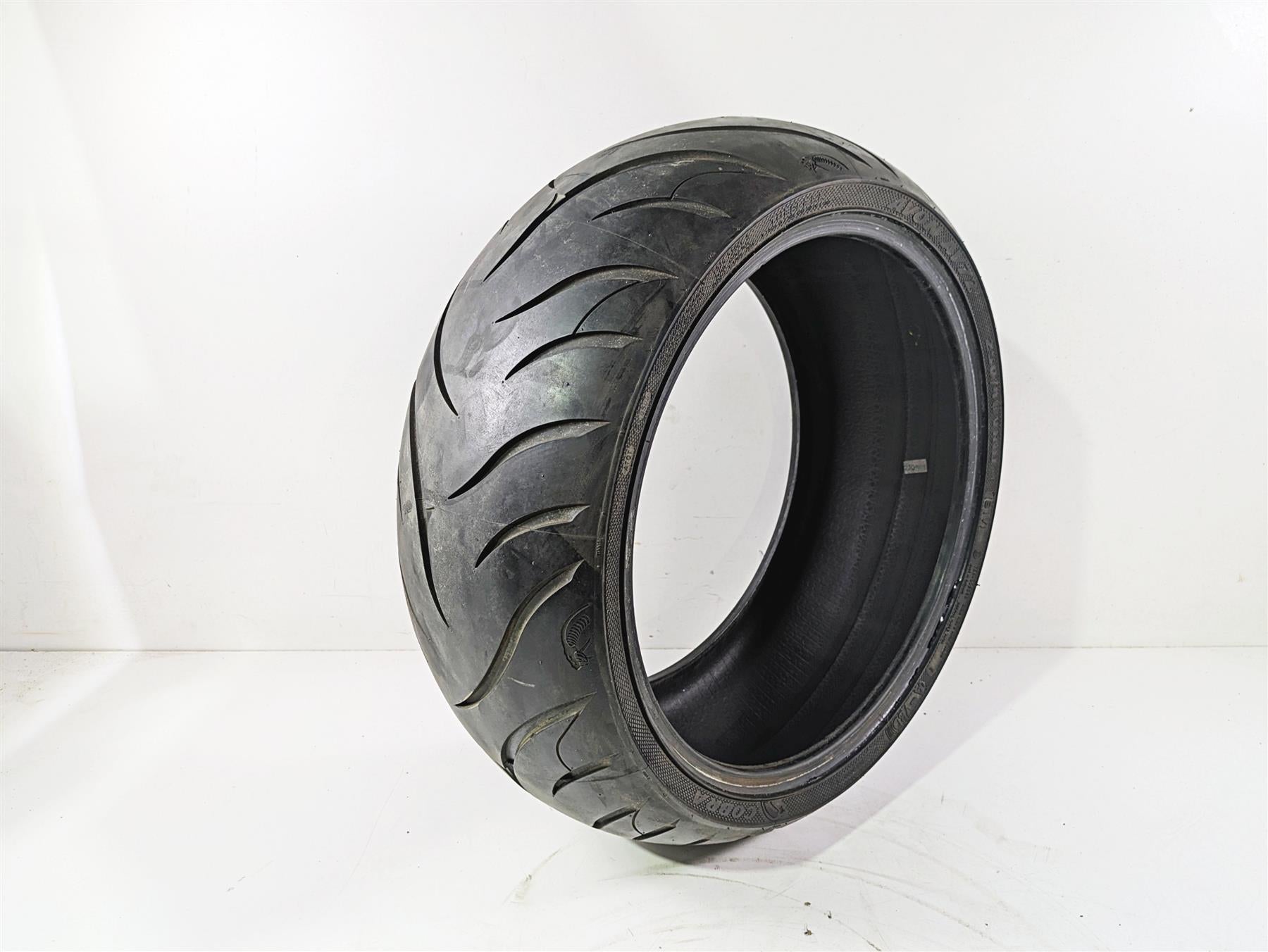 Used Motorcycle Rear Tire Avon AV72 Cobra 250/40RVR18 81V From 2008 29142659990