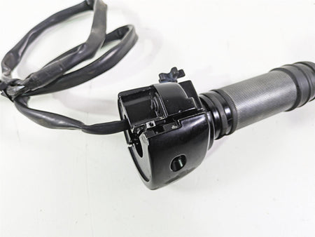 2008 Harley FLSTSB Cross Bones Right Hand Control Switch -No Plug 71684-06A {{ shop.shopifyCountryName }} - Mototech271