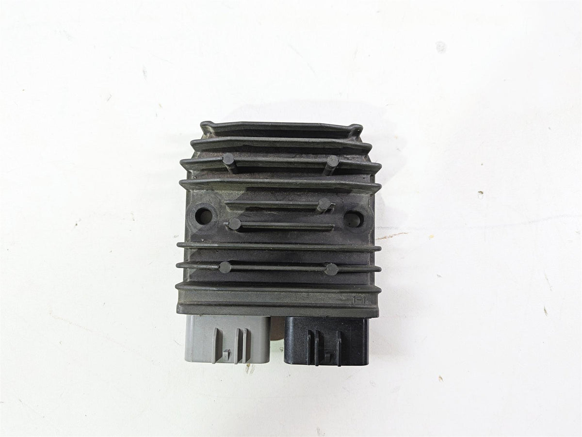 2016 Ducati Monster 1200 S Rectifier Voltage Regulator 54040321A SH821AA {{ shop.shopifyCountryName }} - Mototech271