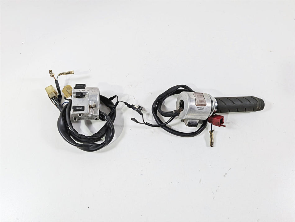 1995 Honda VT600 CD Shadow Deluxe Left Right Hand Control Switch 35200-MZ8-A20 {{ shop.shopifyCountryName }} - Mototech271
