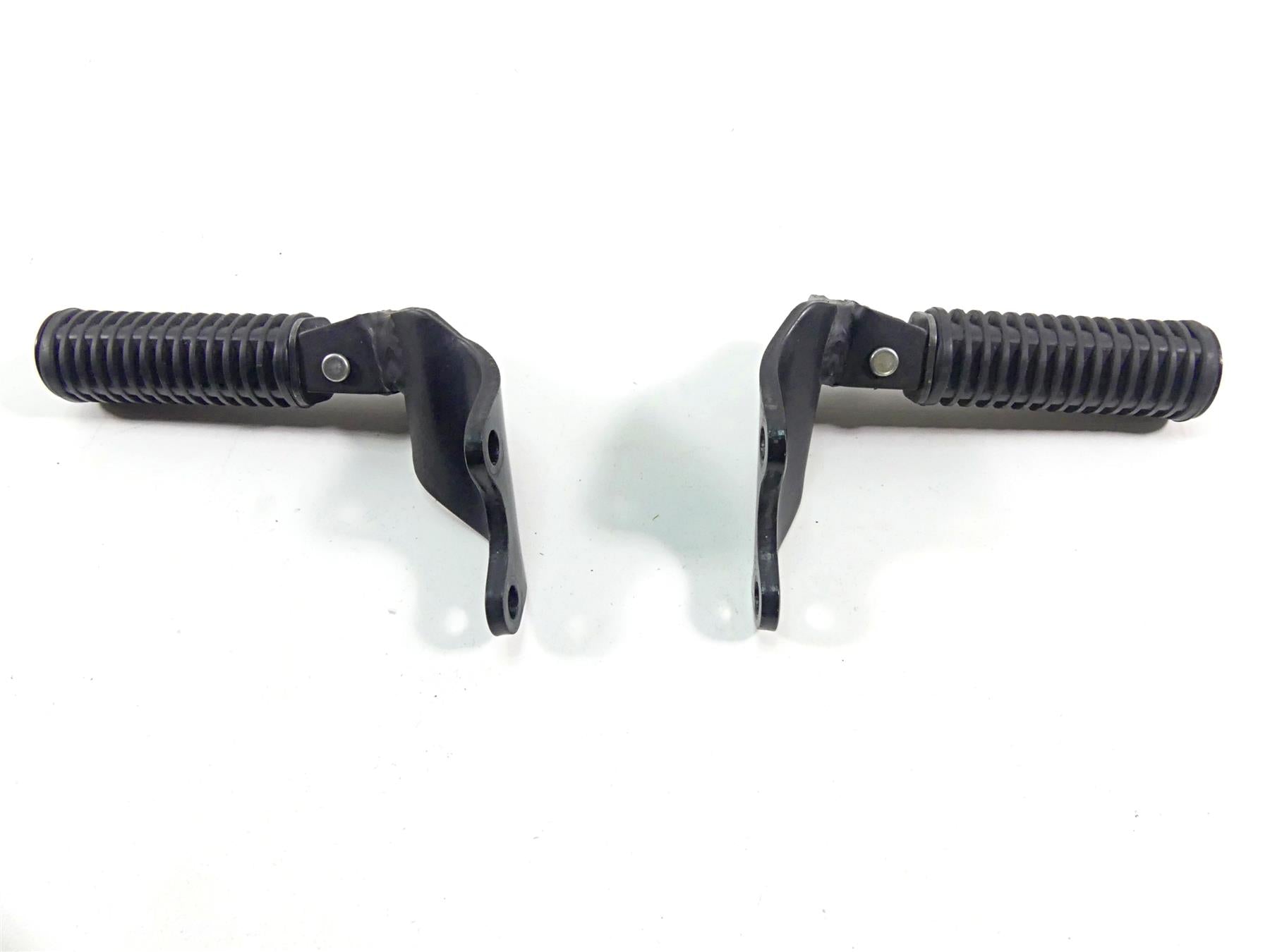 2010 Honda VT1300 CR Stateline Rear Passenger Footpeg Rest Set 50680-MFY-A00 | Mototech271