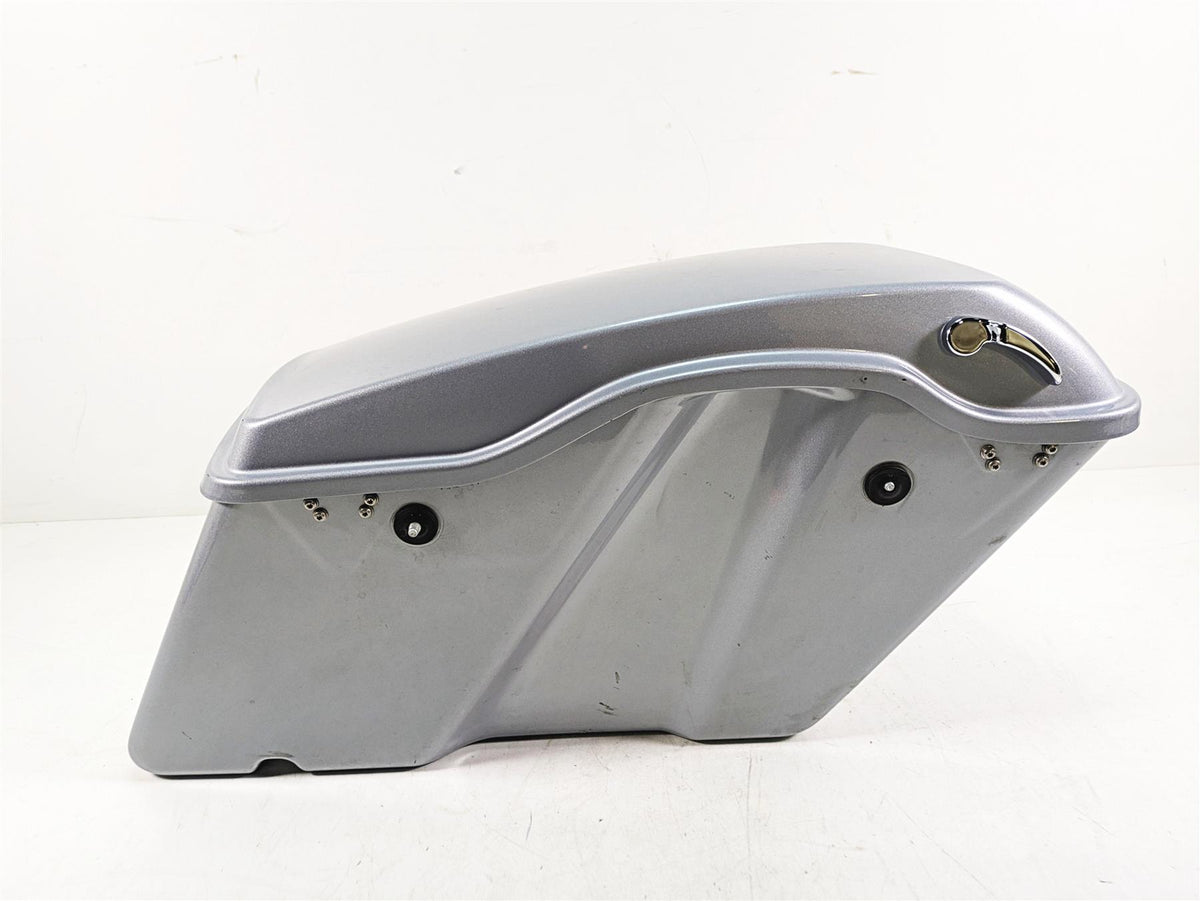 2020 Harley Touring FLHX Street Glide Left Saddlebag Saddle Bag Set 90200414 {{ shop.shopifyCountryName }} - Mototech271