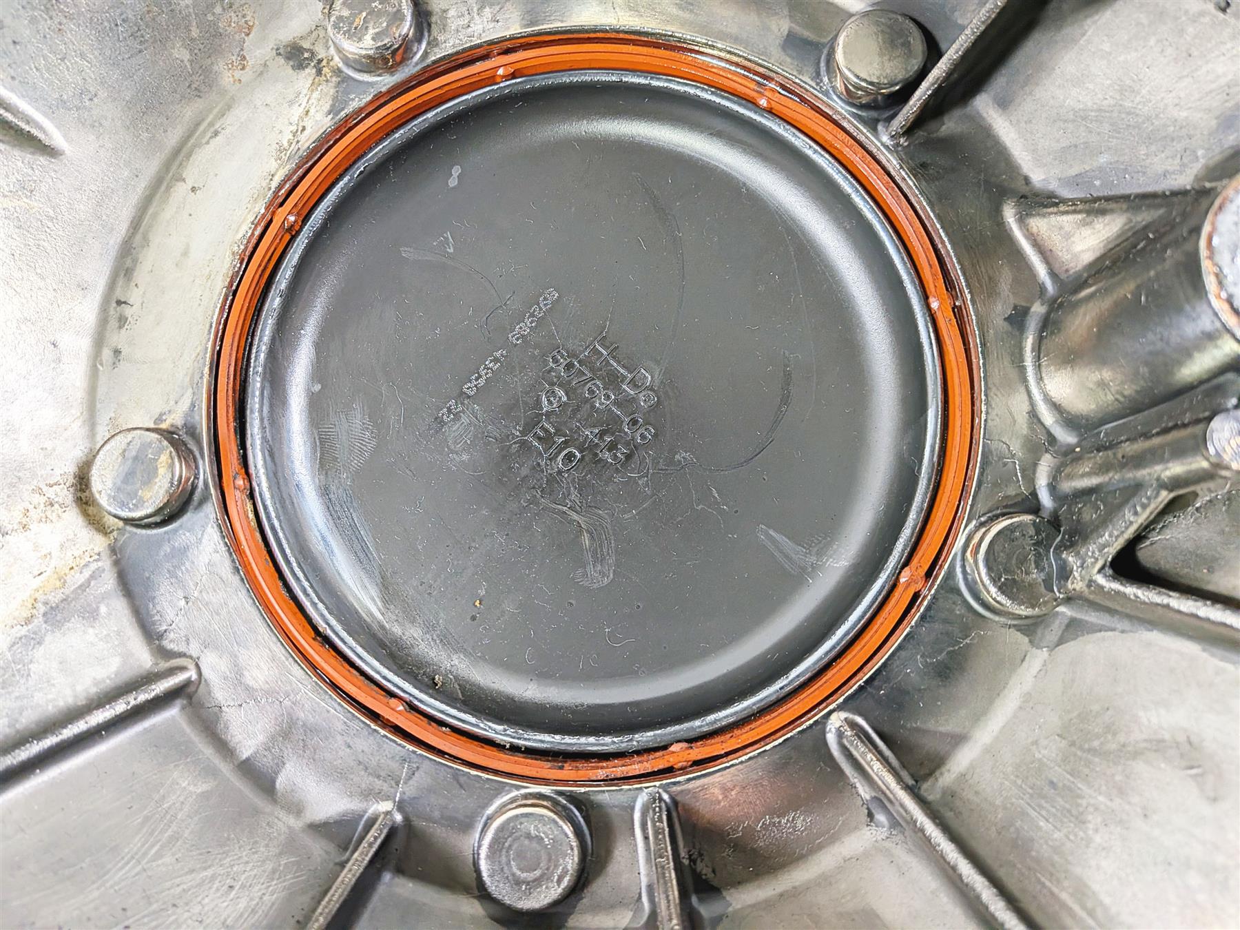 2001 Harley FLHRCI Road King Outer Primary Drive Clutch Cover 60685-99 {{ shop.shopifyCountryName }} - Mototech271