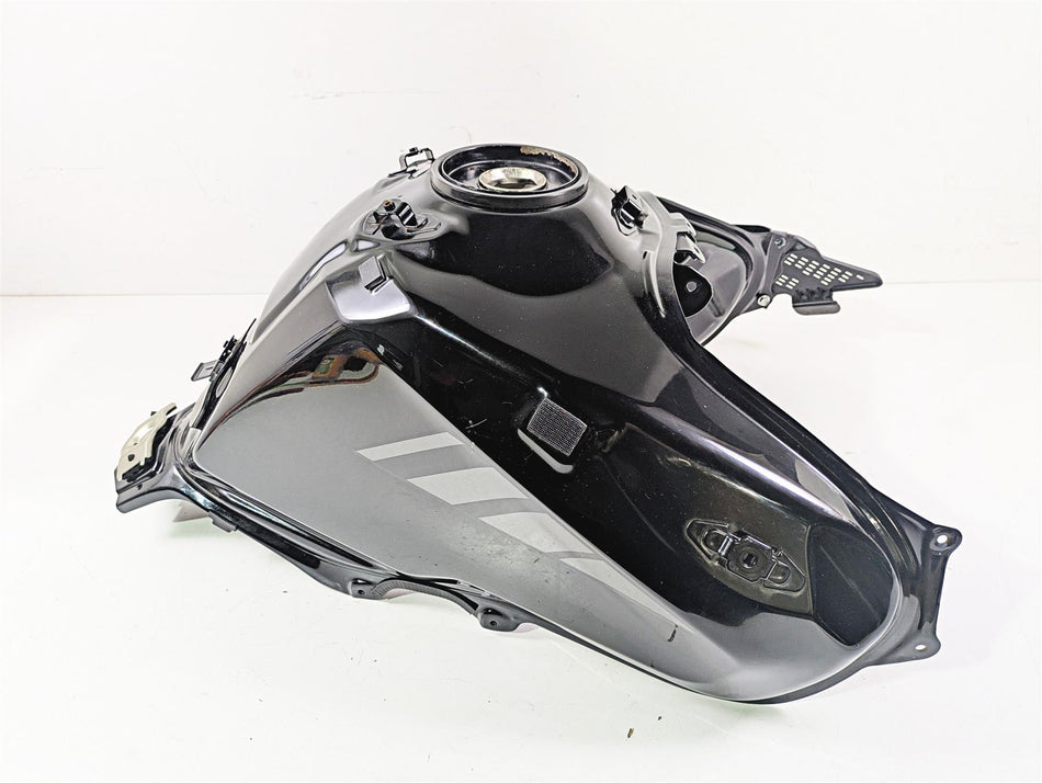 2020 Suzuki V-Strom 1050 XT Fuel Gas Petrol Tank - No Dent 44100-06L10 {{ shop.shopifyCountryName }} - Mototech271
