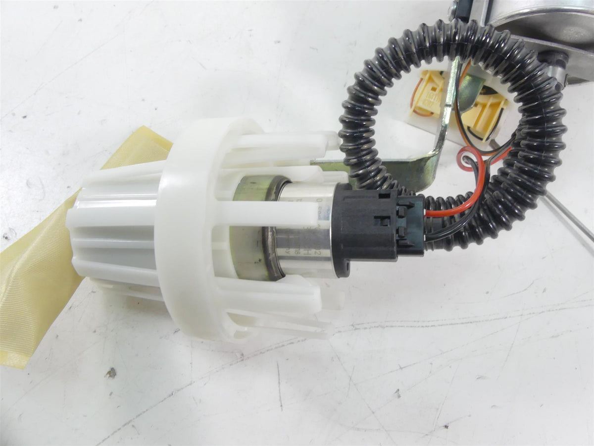 2017 BMW R1200RT K52 Fuel Gas Petrol Pump & Sending Unit 16148521488 {{ shop.shopifyCountryName }} - Mototech271