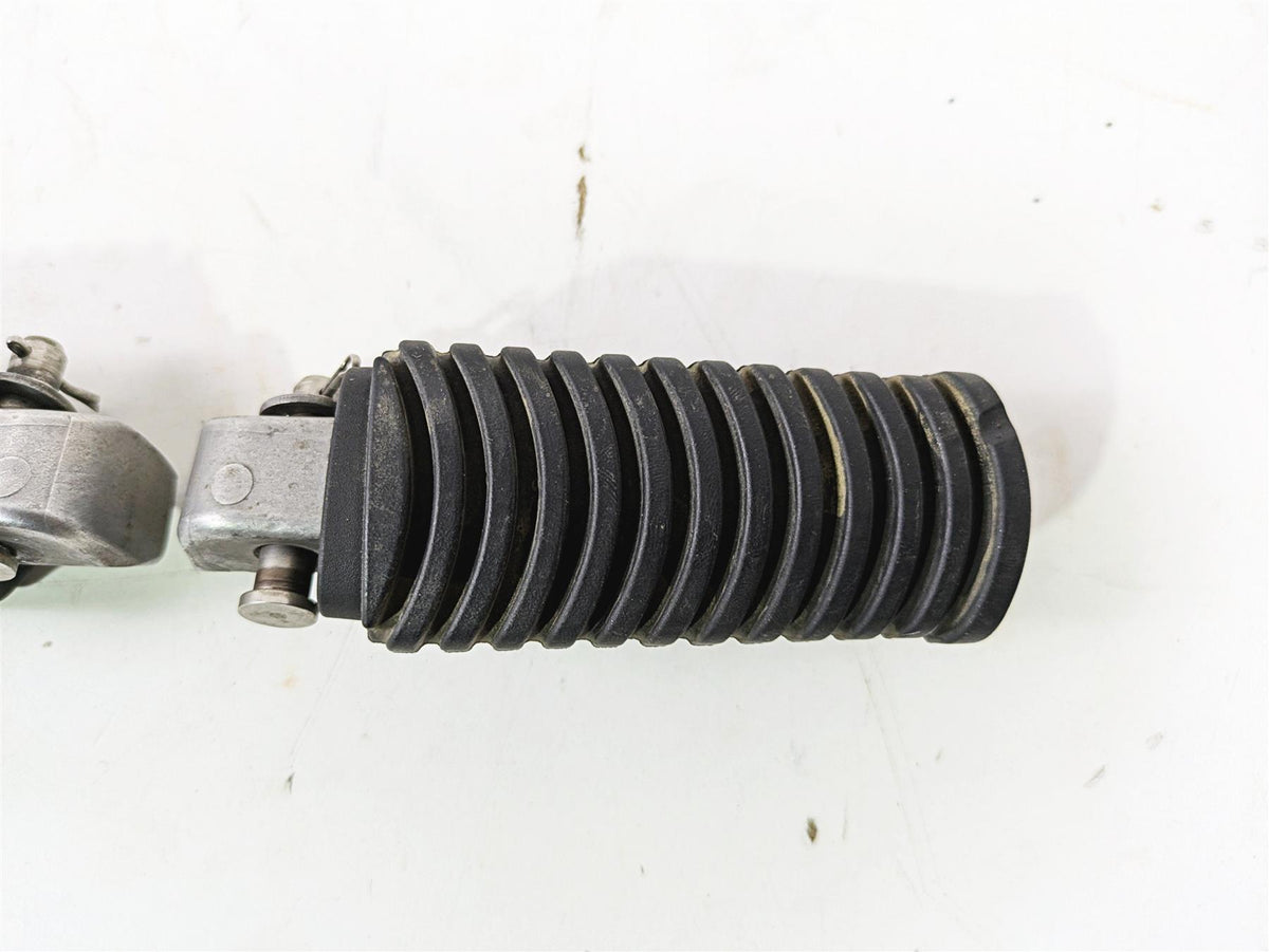 2017 BMW F800GS Adv K75 Passenger Footpeg Foot Peg Set 46717664225 {{ shop.shopifyCountryName }} - Mototech271