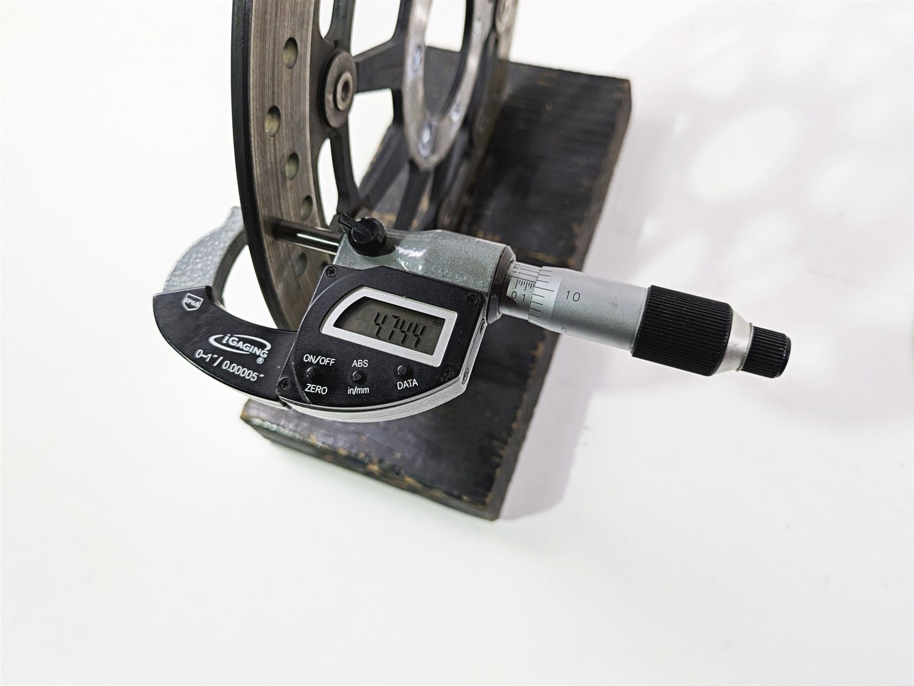 2018 Indian Springfield Dark Horse Front Brake Disc Rotor Set 1911624 {{ shop.shopifyCountryName }} - Mototech271