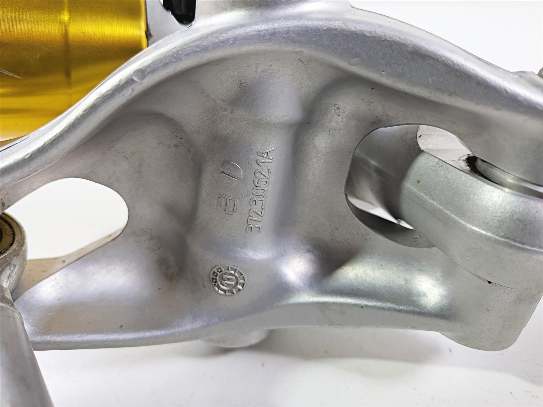 2011 Ducati Streetfighter 1098 S Rear Ohlins Shock Damper 3K Only 36520753A {{ shop.shopifyCountryName }} - Mototech271