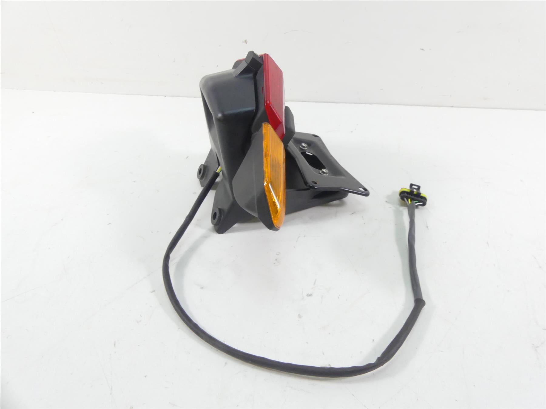 2006 Ducati Multistrada 1000S Taillight Tail Light Left Blinker Set 52510121B {{ shop.shopifyCountryName }} - Mototech271