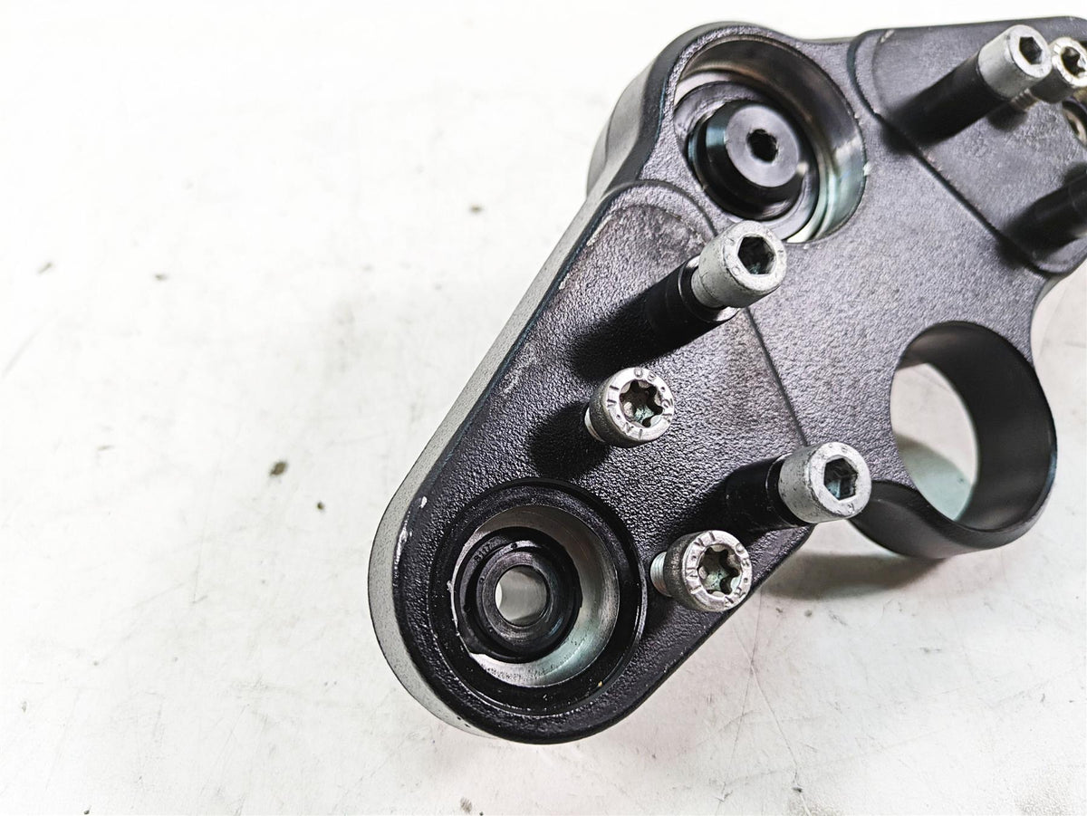 2007 BMW R1200RT K26 Upper Triple Tree Steering Clamp 31428528444 7676607 {{ shop.shopifyCountryName }} - Mototech271