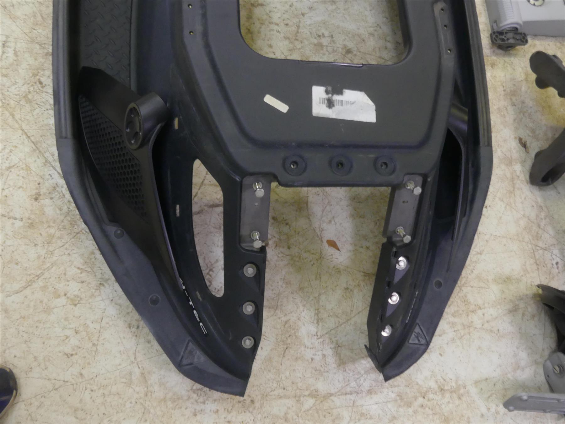 2010 Sea-Doo 4-Tec GTX 215 Upper Deck Gas Tank Swingarm Set 291003018 291003462 {{ shop.shopifyCountryName }} - Mototech271